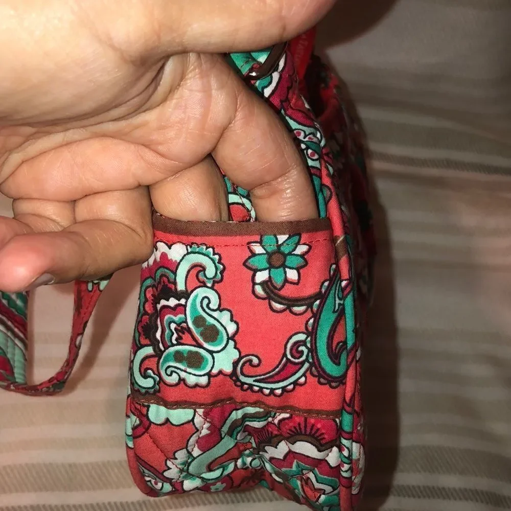 Bella Taylor Paisley Quilted Coral Green White Small Shoulder Hobo Bag Purse
